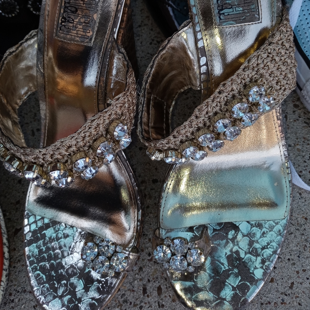 LADIES WEDGE HEEL OPEN SANDAL BY FALCHI